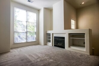 204 Town Green Ln in Foster City, CA - Building Photo - Building Photo