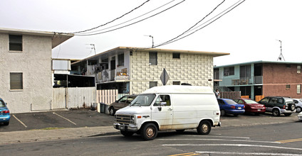 94-109 Pupukahi St in Waipahu, HI - Building Photo - Building Photo