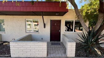 3626 N 37th St in Phoenix, AZ - Building Photo