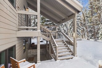 645 Sneaky Ln in Aspen, CO - Building Photo - Building Photo