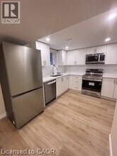 93 Ridge St in Hamilton, ON - Building Photo - Building Photo