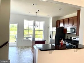 106 Stribling Wy in Winchester, VA - Building Photo - Building Photo