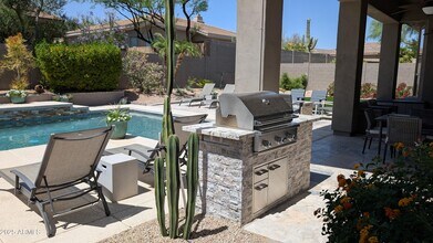 7940 E Quill Ln in Scottsdale, AZ - Foto de edificio - Building Photo
