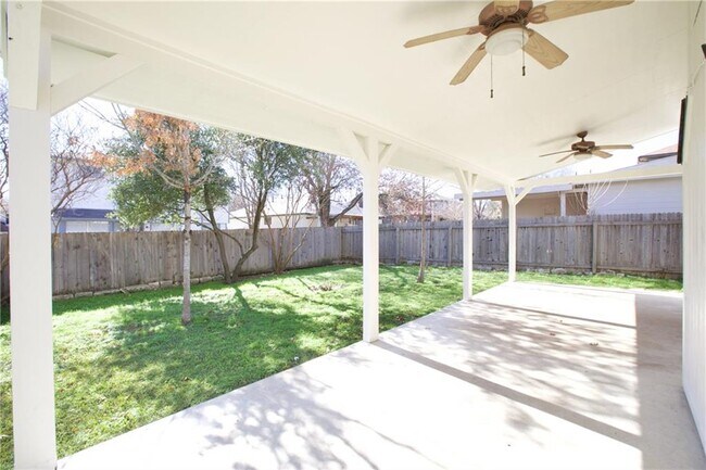 1305 Green Terrace Dr in Round Rock, TX - Building Photo - Building Photo