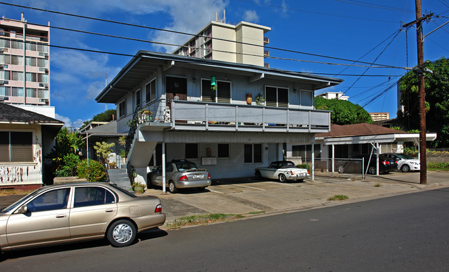 Punahou Streets Apartments in Honolulu, HI - Foto de edificio - Building Photo