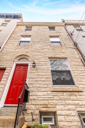 property at 1204 Marlborough St