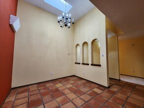 2619 Vía Berrenda in Santa Fe, NM - Building Photo - Building Photo