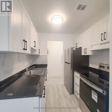 125 Shelborne Ave in Toronto, ON - Building Photo - Building Photo