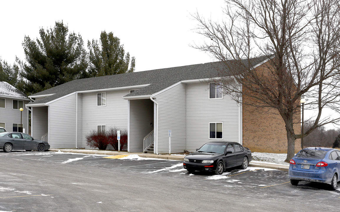 Clover Park Apartments in Cloverdale, IN - Building Photo