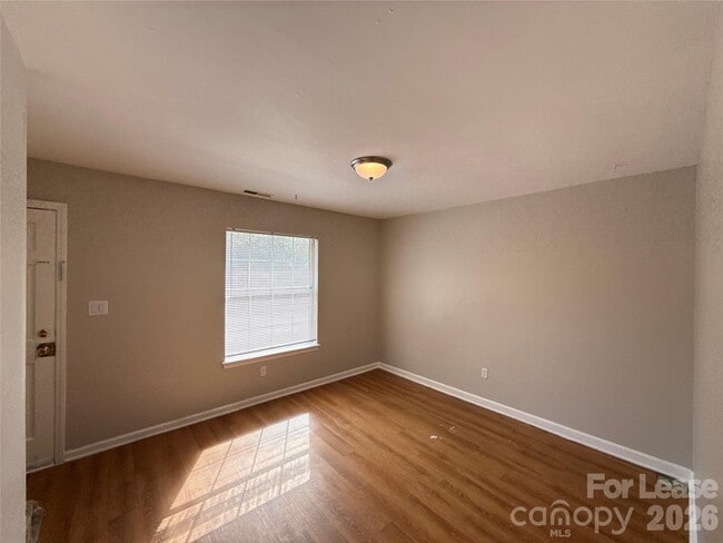 409 Hawley Ave in Belmont, NC - Building Photo - Building Photo