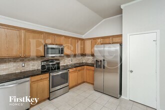 1049 Castle Top Dr in Haslet, TX - Building Photo - Building Photo