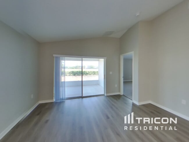 14607 Brumby Ridge Ave in Lithia, FL - Building Photo - Building Photo