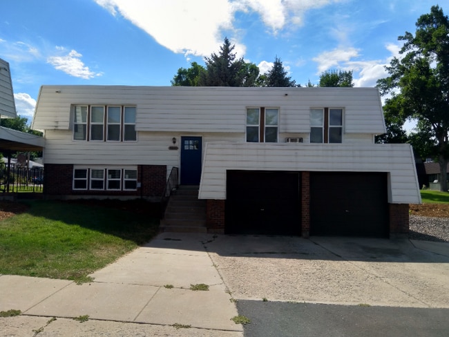 8840 W Jewell Ave in Denver, CO - Building Photo - Building Photo