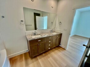 5387 W Daphne Dr in Meridian, ID - Building Photo - Building Photo