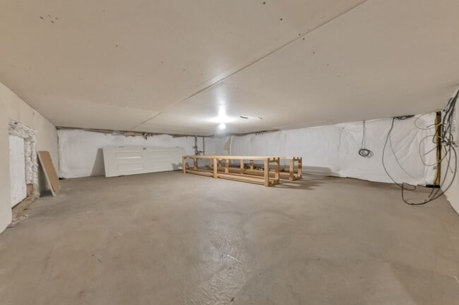 property at 1178 N 1100 W
