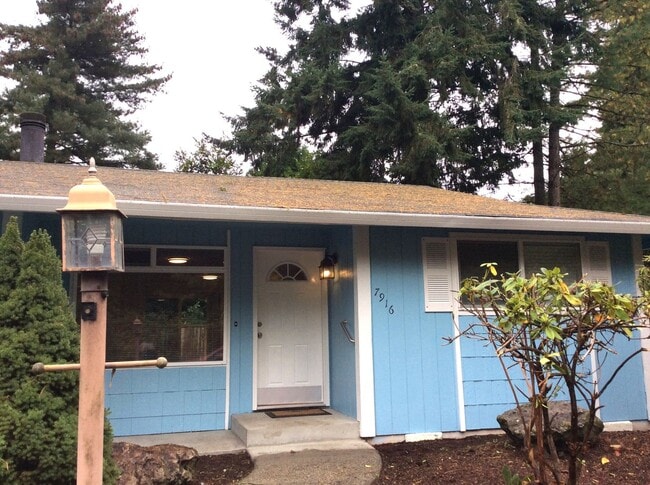 property at 7916 Sunset Terrace Ln W