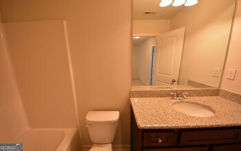 1597 Iris Walk in Jonesboro, GA - Building Photo - Building Photo