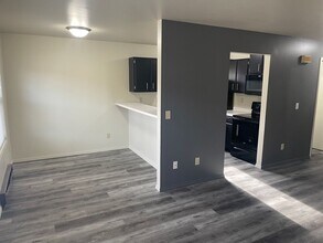 201 Dawes St in Oshkosh, WI - Building Photo - Building Photo