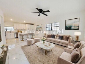 2511 Drake Dr in Orlando, FL - Building Photo - Building Photo