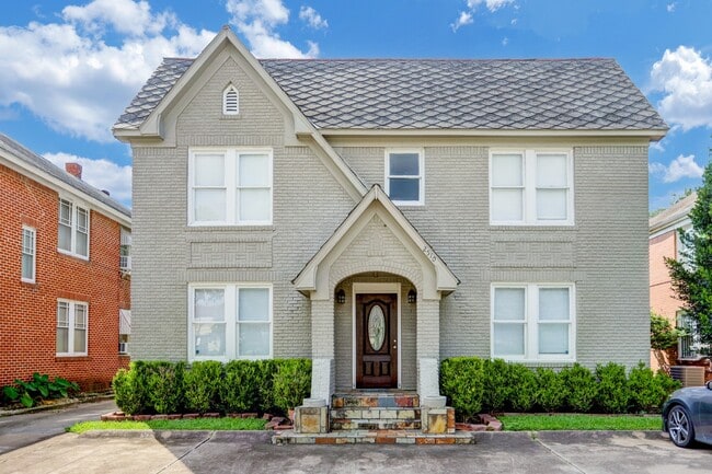 property at 2510 Kingston St