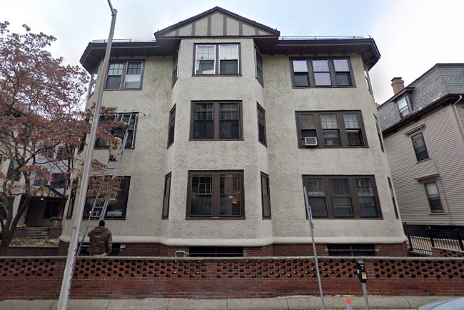11 Story St, Unit 32