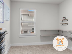 9424 Nature Crk Ln in Bellview, FL - Building Photo - Building Photo