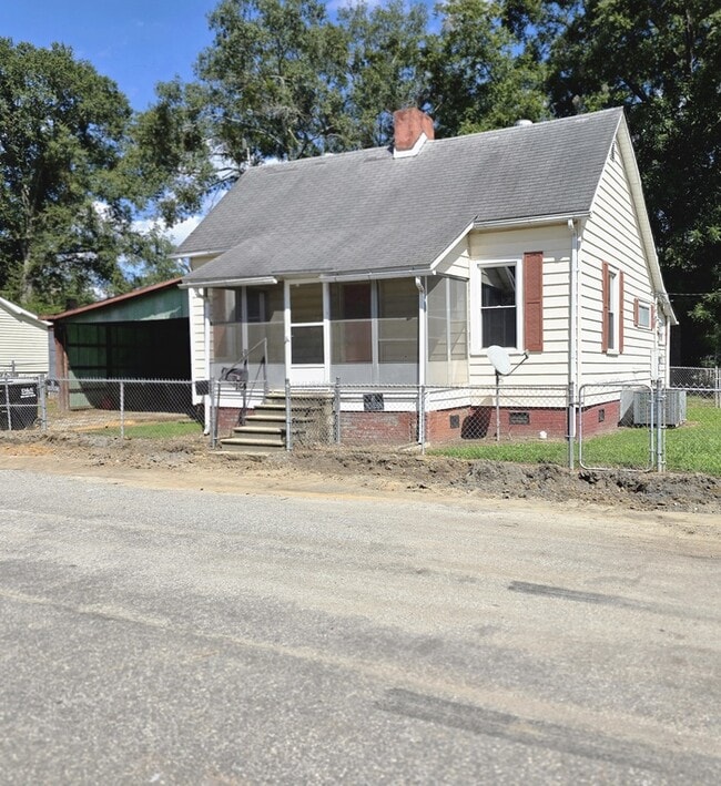 property at 14 Stringer St