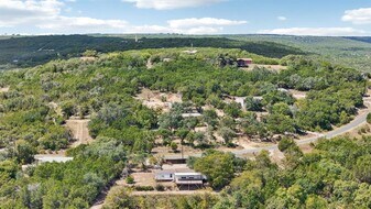 21522 Long Hill Dr in Leander, TX - Building Photo