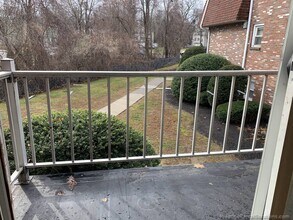 73 Manchester St in Leominster, MA - Foto de edificio - Building Photo