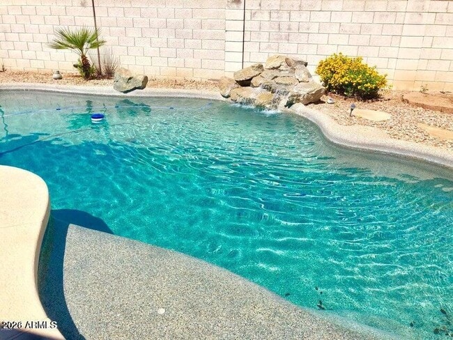 property at 13782 W Vernon Ave