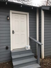 512 Graham Ave in Dallas, TX - Building Photo - Building Photo