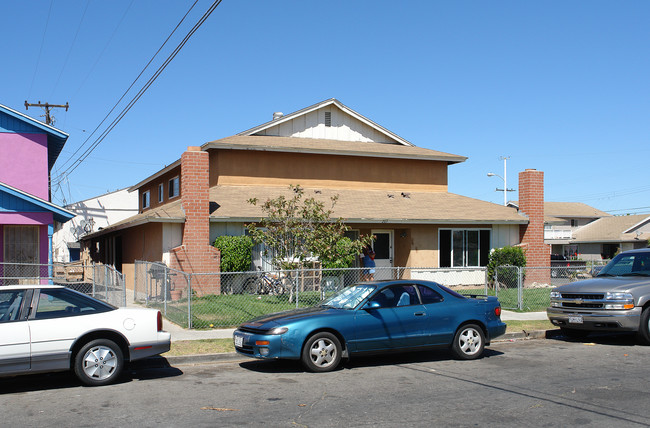 201 Campbell Way in Oxnard, CA - Building Photo - Building Photo