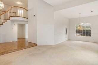23088 Wing Elm Cir in Wildomar, CA - Building Photo - Building Photo