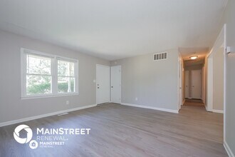 3435 Leisure Ln in College Park, GA - Building Photo - Building Photo