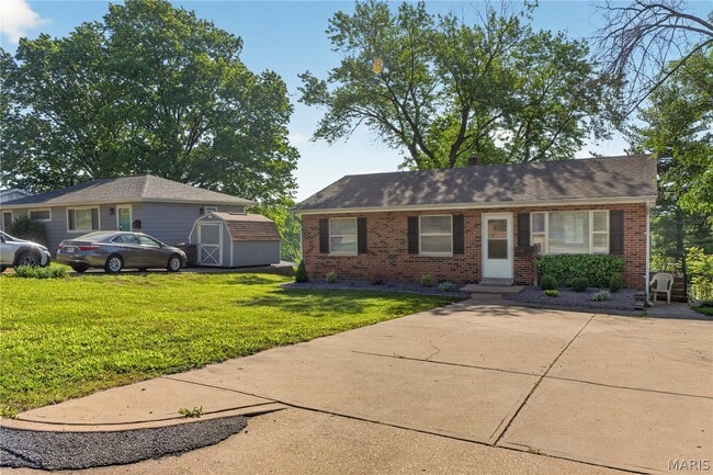 21 Fern Ridge Ave in Valley Park, MO - Building Photo - Building Photo