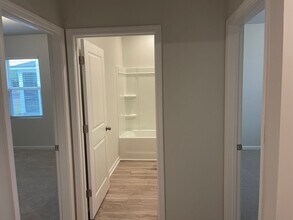 828 Longleaf Dr in Richmond Hill, GA - Building Photo - Building Photo