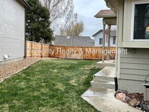 475 E Chiswick Cir in Littleton, CO - Building Photo - Building Photo