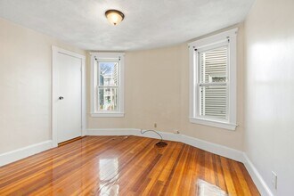60 Percival St in Boston, MA - Building Photo - Building Photo