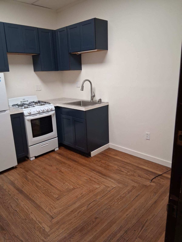 2529 Broad Ave in Altoona, PA - Foto de edificio - Building Photo