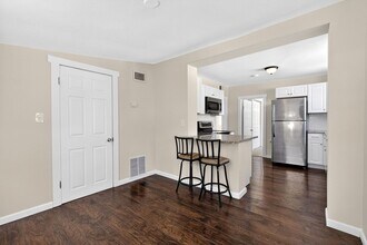 245 Champlain Ave in Wilmington, DE - Building Photo - Building Photo