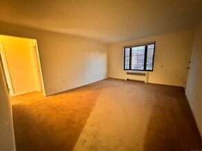 249 Pennsylvania Ave in Bridgeport, CT - Building Photo - Building Photo
