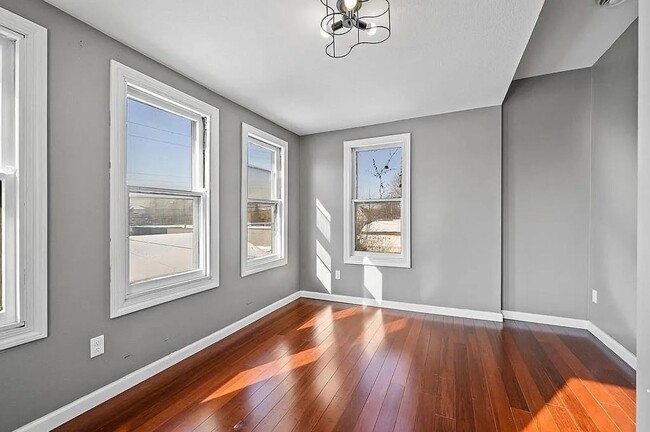 property at 2906 NE Tyler St