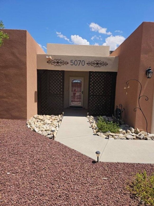 5070 Usana Ct in Las Cruces, NM - Building Photo - Building Photo