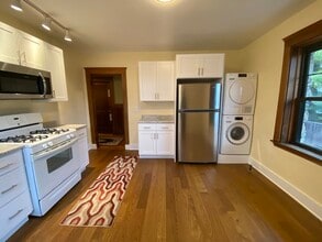 57 Cummings Rd, Unit 2 in Boston, MA - Building Photo - Building Photo