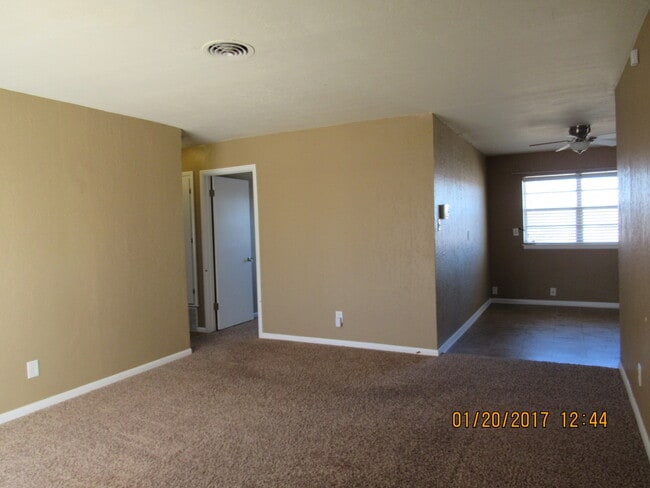 2332 46th St in Lawton, OK - Building Photo - Building Photo