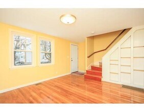 59 Bay State Rd in Quincy, MA - Building Photo - Building Photo