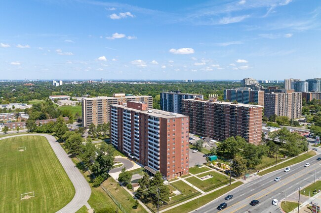 Bay Mills Place in Toronto, ON - Building Photo - Building Photo