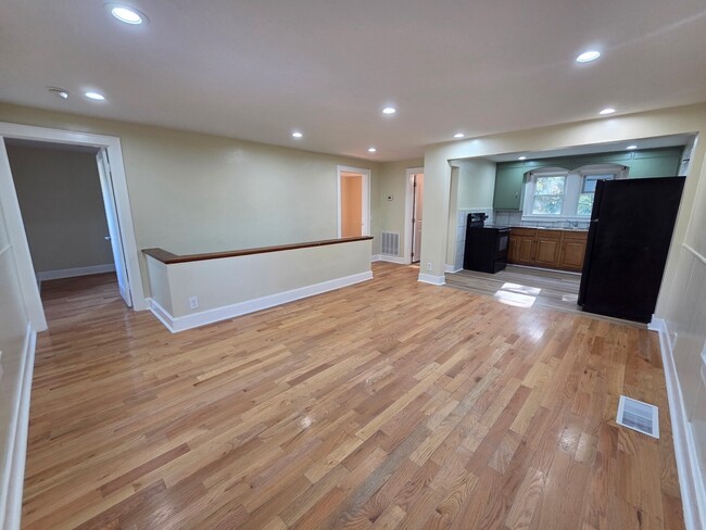 property at 530 Broad St