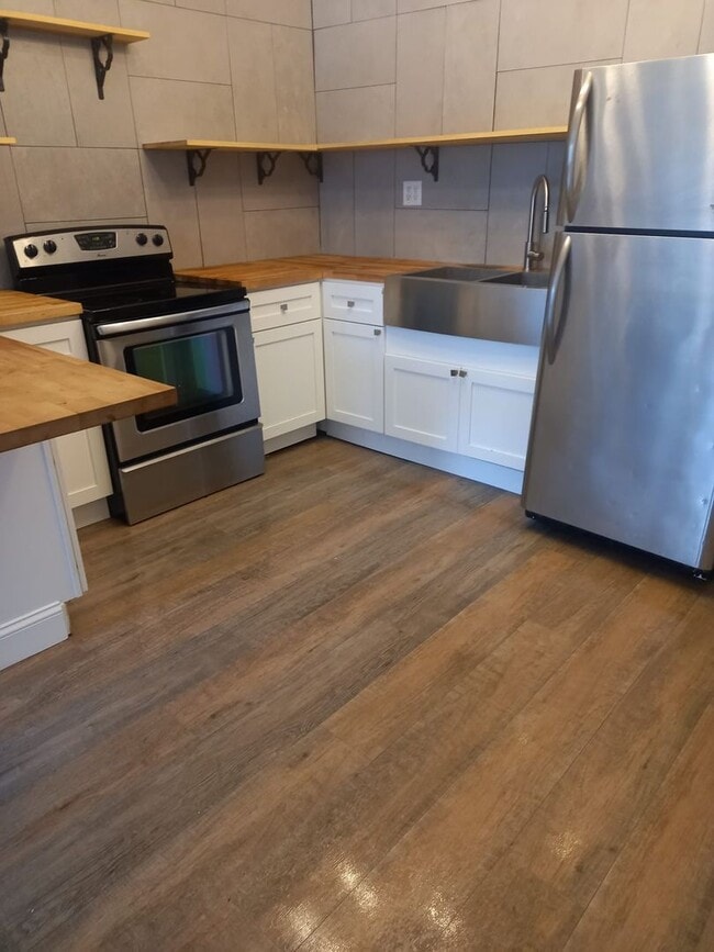 330 N 5th St in Reading, PA - Building Photo - Building Photo