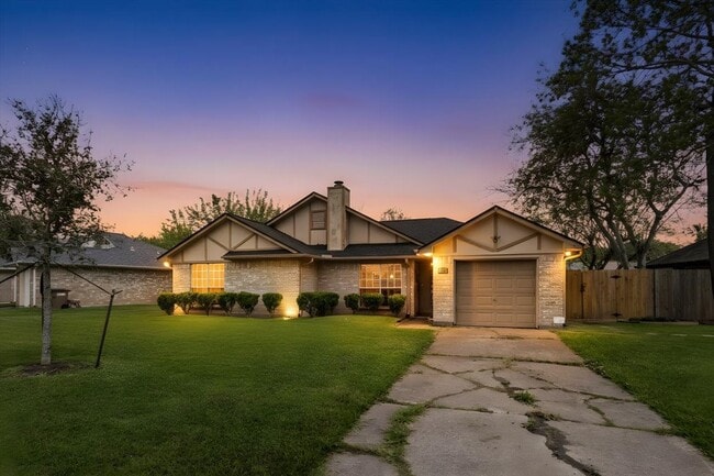 property at 5213 Winding Brook Dr